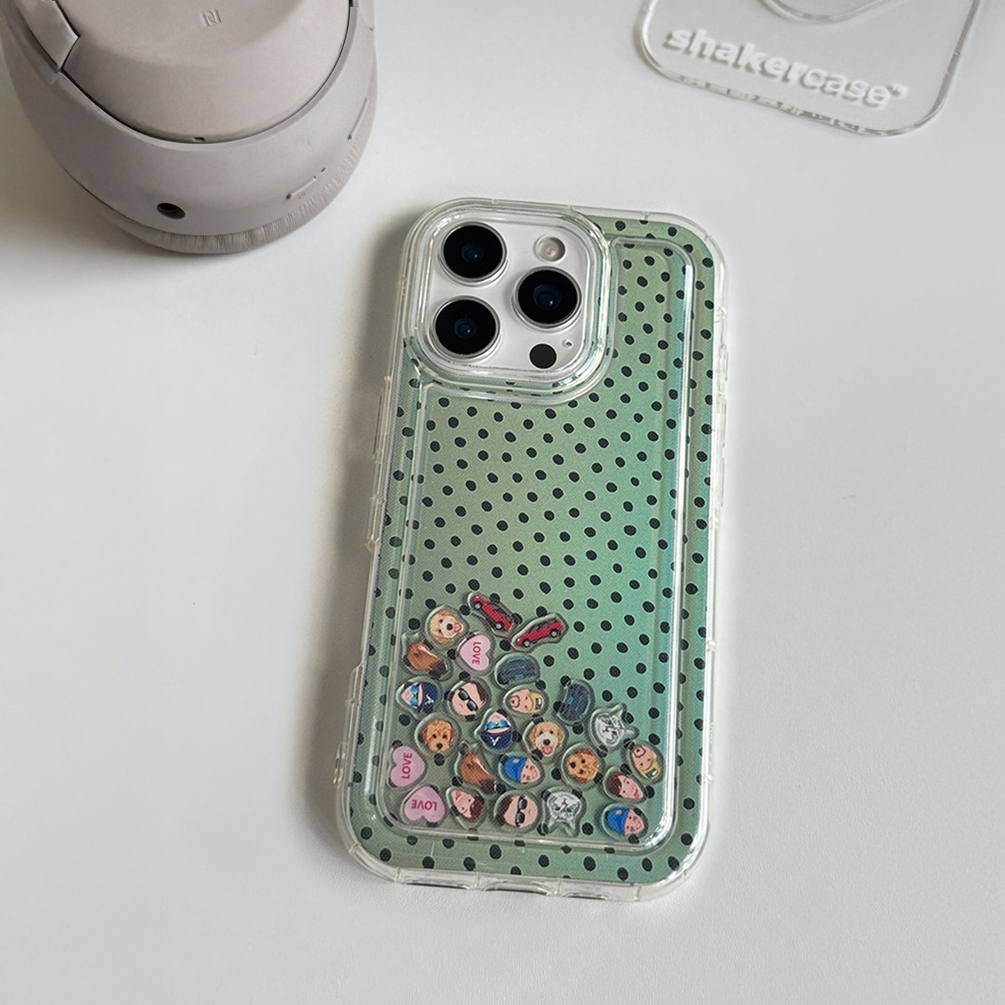Dotted Jungle | Case Layer