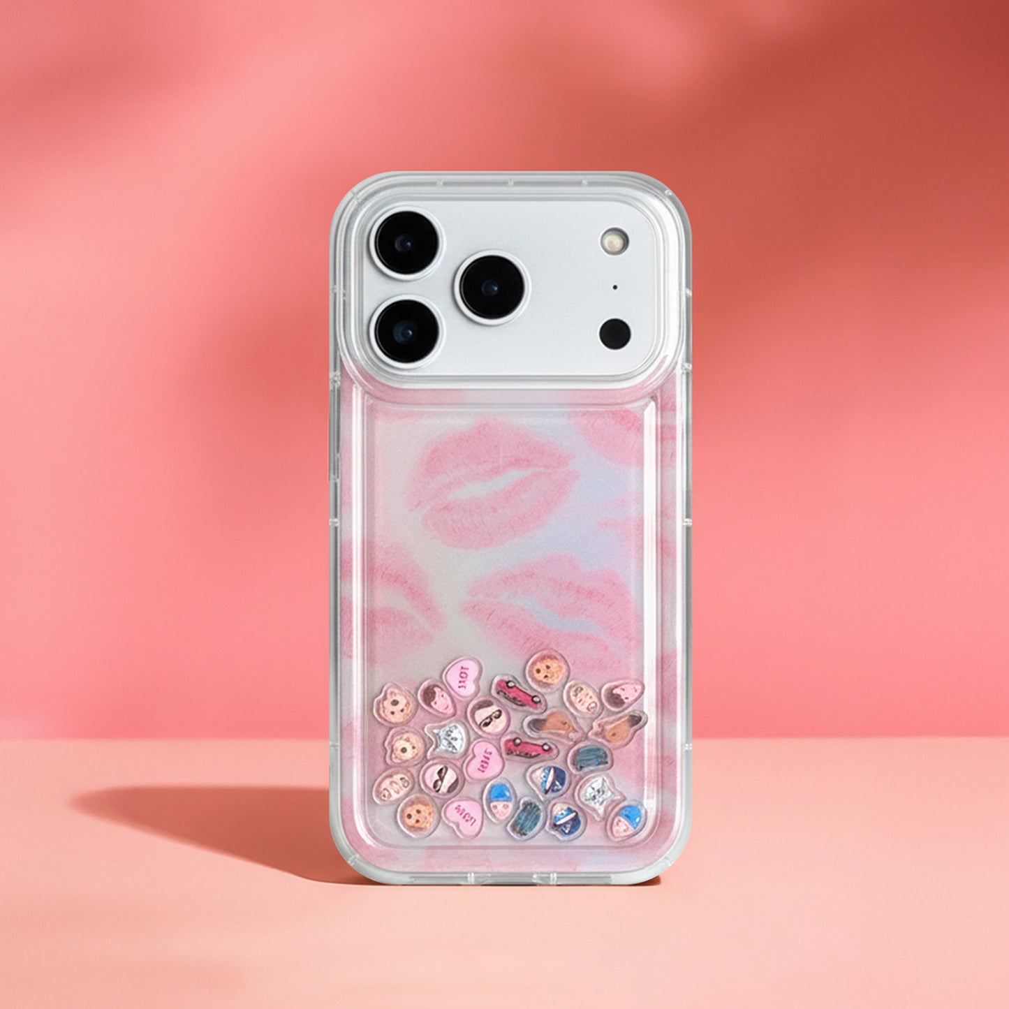 ShakerCase™ with Custom Charms