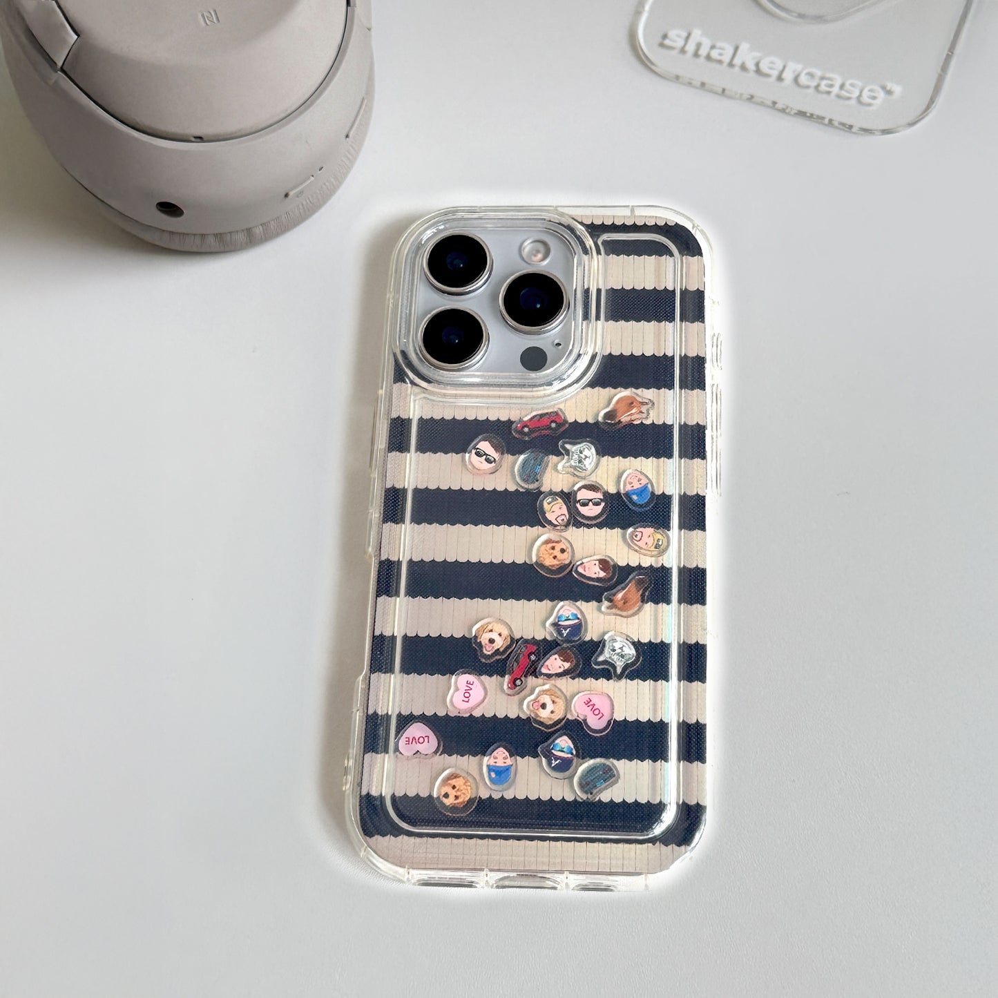 Shaker Case™ with Seaside Sweater Case Design